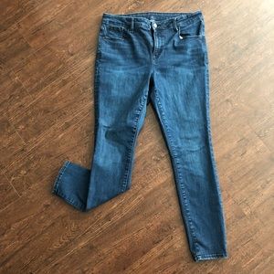 Old Navy Rockstar Skinny Jeans